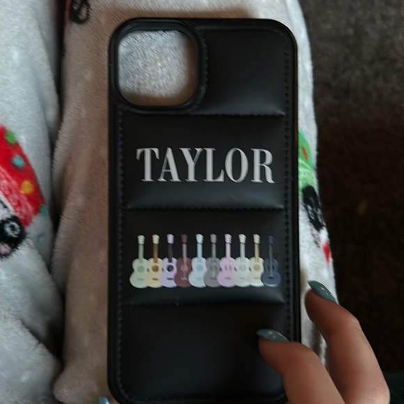 Iphone 14 Plus Taylor Swift phone case - Picture 1 of 4